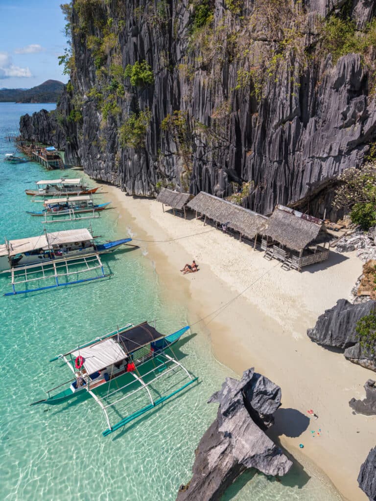 Banul Beach Coron